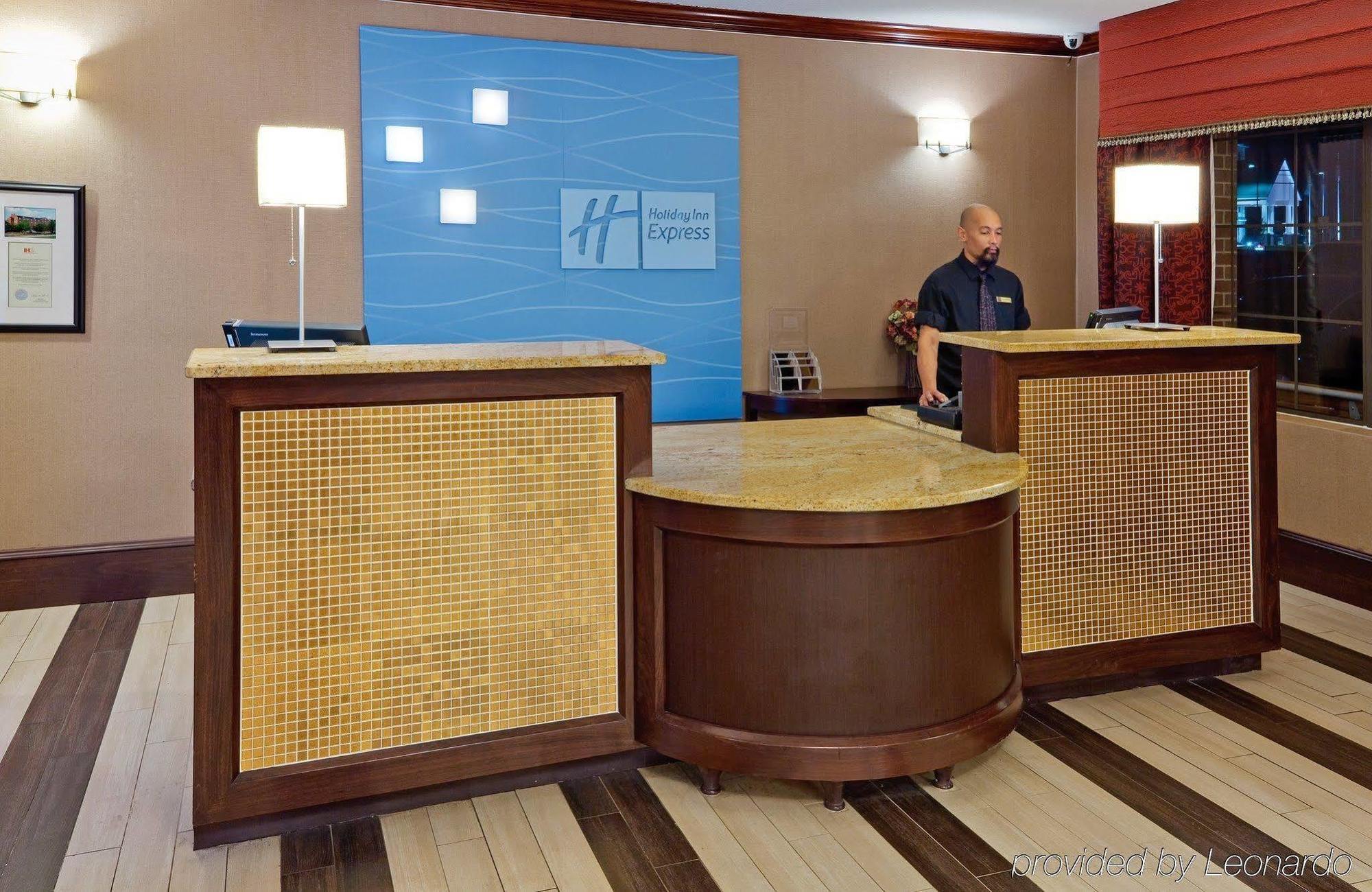 Holiday Inn Express Harrisburg East, An Ihg Hotel Интерьер фото